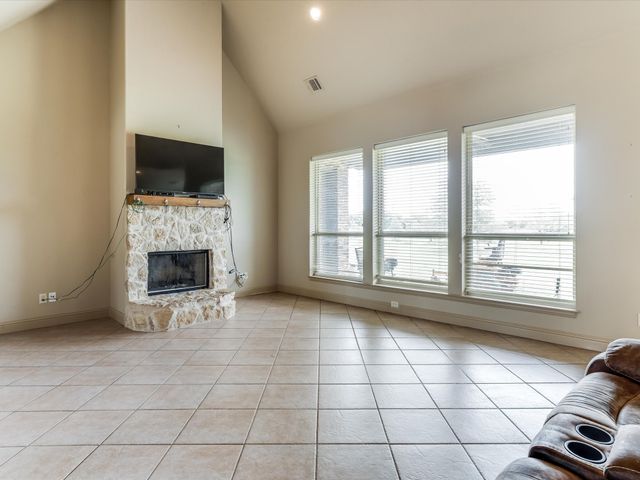 2309 Parks Court, Haslet, TX 76052