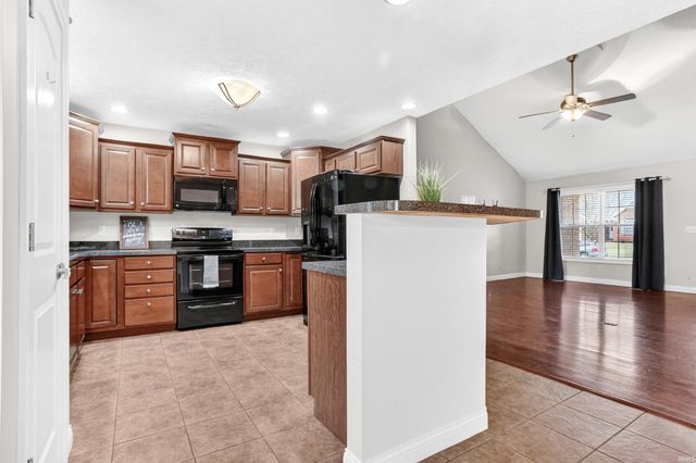 13145 Balboa Drive, Evansville, IN 47725