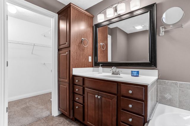 13145 Balboa Drive, Evansville, IN 47725