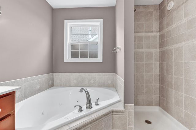 13145 Balboa Drive, Evansville, IN 47725