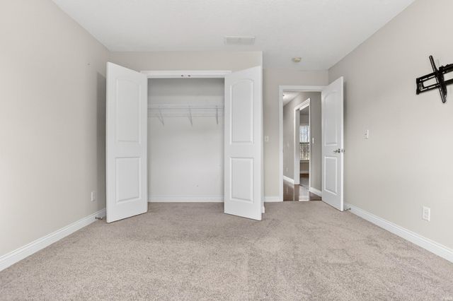 13145 Balboa Drive, Evansville, IN 47725