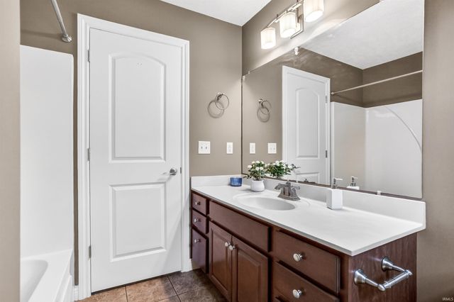 13145 Balboa Drive, Evansville, IN 47725