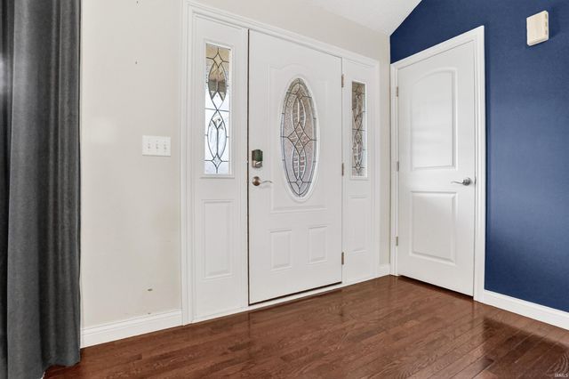 13145 Balboa Drive, Evansville, IN 47725