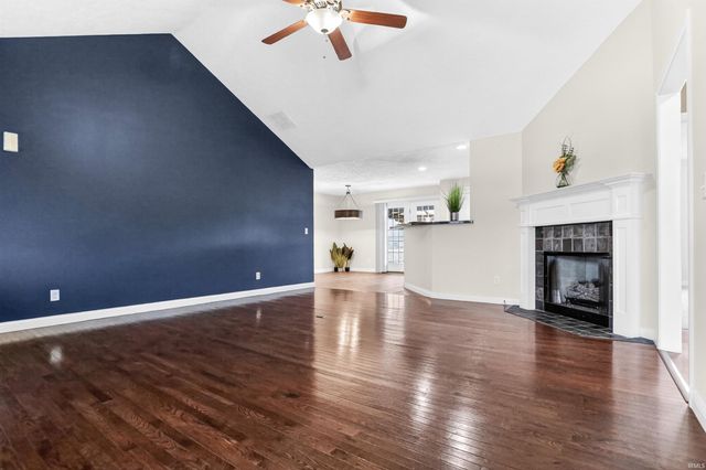 13145 Balboa Drive, Evansville, IN 47725