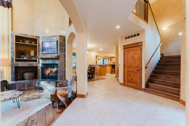 60080 River Bluff Trail, Bend, OR 97702
