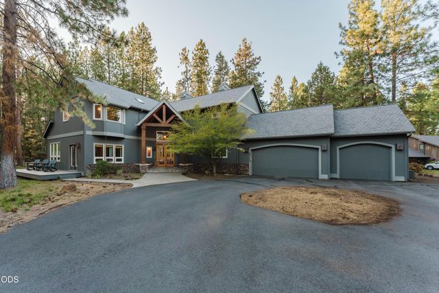 60080 River Bluff Trail, Bend, OR 97702