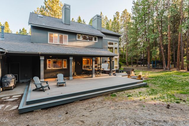60080 River Bluff Trail, Bend, OR 97702