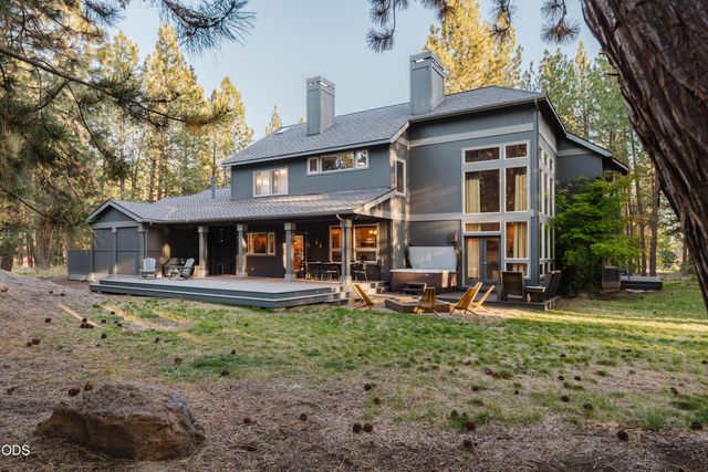 60080 River Bluff Trail, Bend, OR 97702
