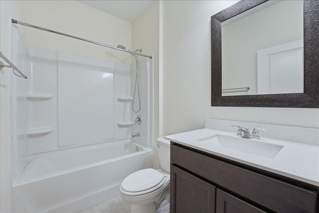 293 Brook Ave, White House, TN 37188