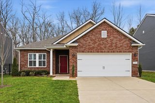 293 Brook Ave, White House, TN 37188