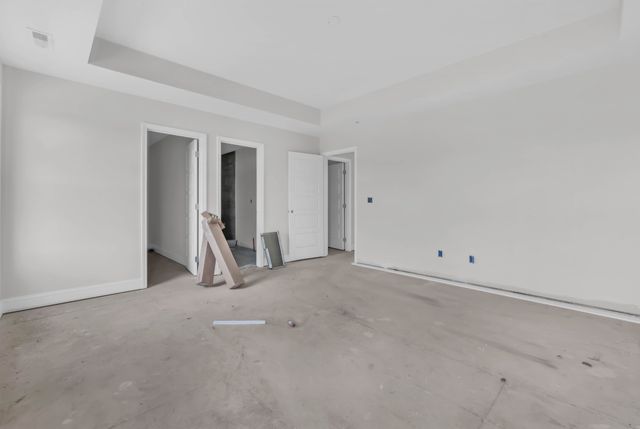 2732 Brewster Dr, Clarksville, TN 37042