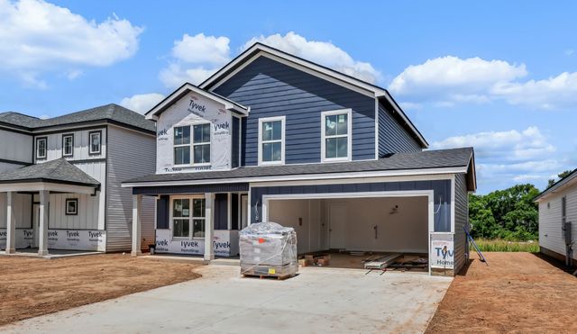 2732 Brewster Dr, Clarksville, TN 37042