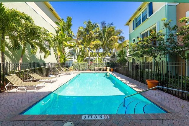 306 NW 1st Street 306, Delray Beach, FL 33444