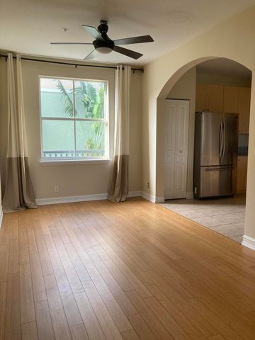 306 NW 1st Street 306, Delray Beach, FL 33444
