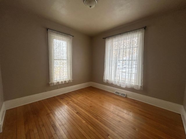 231 S Prairie Avenue, Fairmont, MN 56031