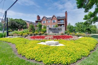 226 S Rush Street 2A, Itasca, IL 60143