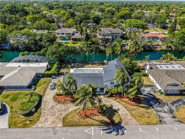 7501 SW 174th Street, Palmetto Bay, FL 33157
