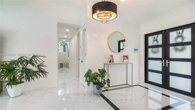 7501 SW 174th Street, Palmetto Bay, FL 33157