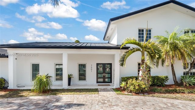 7501 SW 174th Street, Palmetto Bay, FL 33157