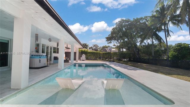 7501 SW 174th Street, Palmetto Bay, FL 33157