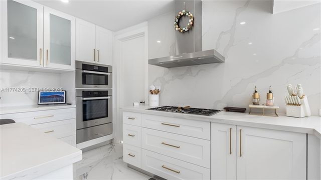 7501 SW 174th Street, Palmetto Bay, FL 33157