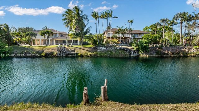 7501 SW 174th Street, Palmetto Bay, FL 33157