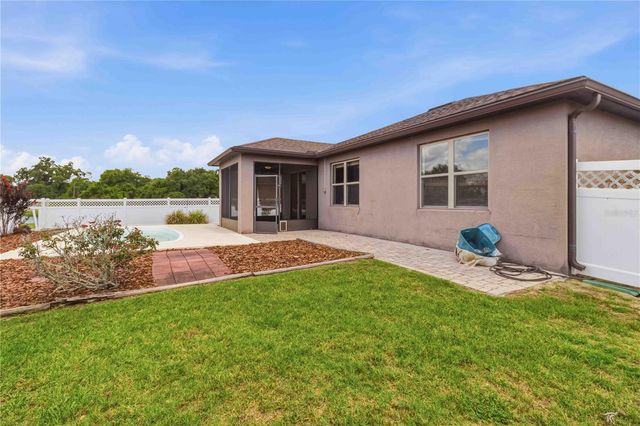 8804 HINSDALE HEIGHTS DRIVE, Polk City, FL 33868