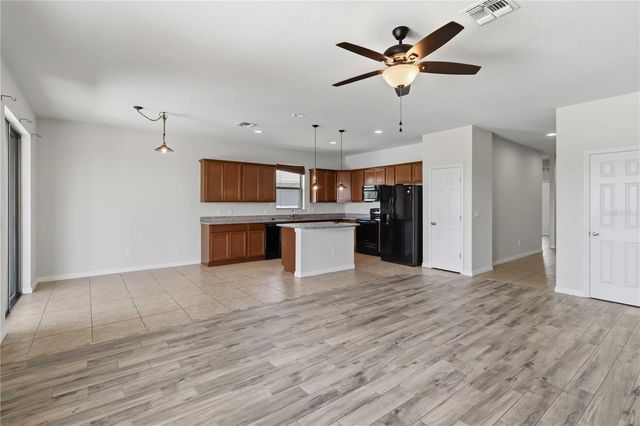 8804 HINSDALE HEIGHTS DRIVE, Polk City, FL 33868