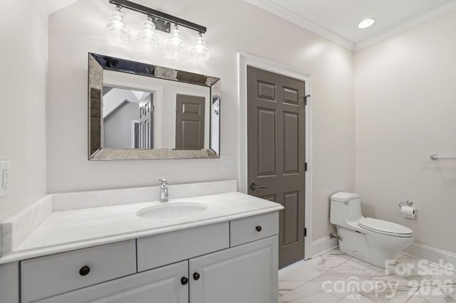 1909 Maryland Avenue, Charlotte, NC 28209