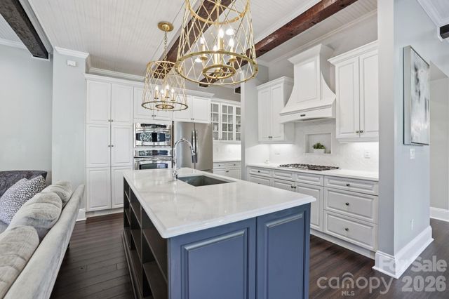 1909 Maryland Avenue, Charlotte, NC 28209