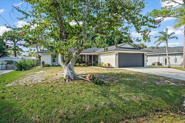 5907 Raintree Trail, Fort Pierce, FL 34982