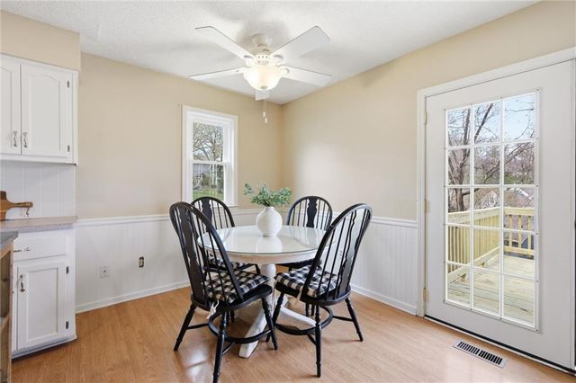 1206 Campbell Street, Liberty, MO 64068