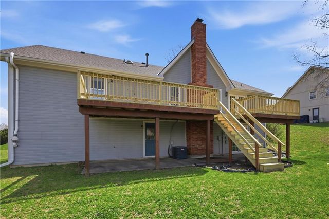 1206 Campbell Street, Liberty, MO 64068
