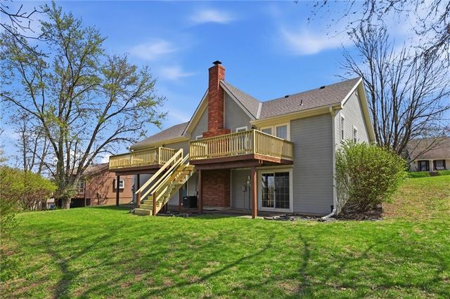 1206 Campbell Street, Liberty, MO 64068