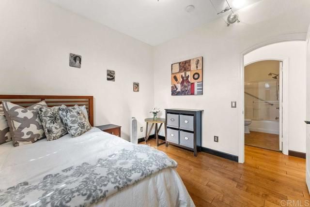 2712 Villas Way, San Diego, CA 92108