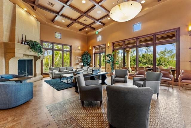 2712 Villas Way, San Diego, CA 92108