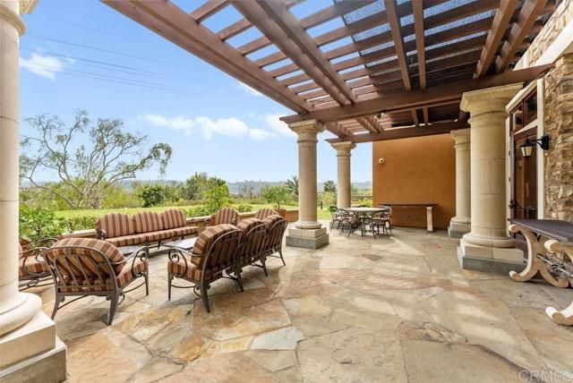 2712 Villas Way, San Diego, CA 92108