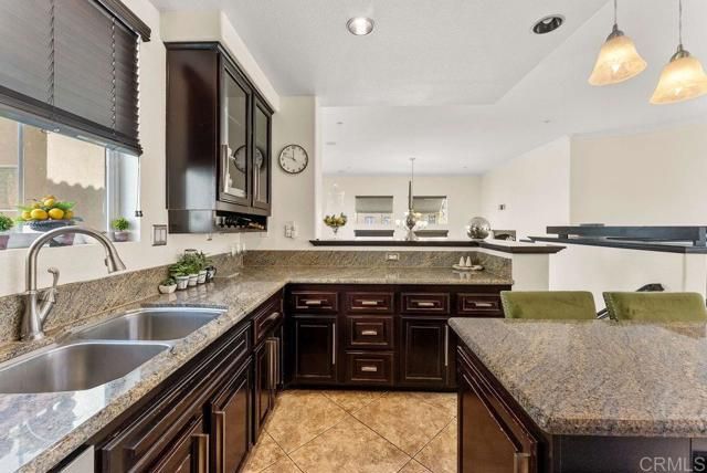 2712 Villas Way, San Diego, CA 92108