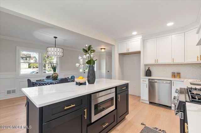 54 Cresci Boulevard, Hazlet, NJ 07730