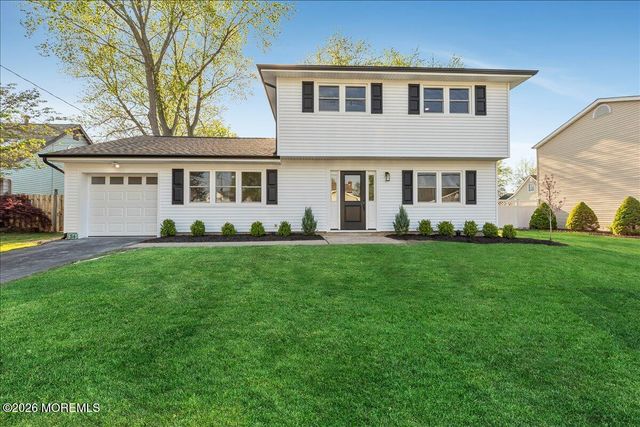 54 Cresci Boulevard, Hazlet, NJ 07730