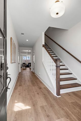 140 Valentine Aly, Nashville, TN 37218
