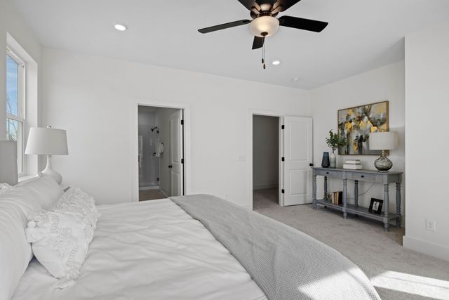 140 Valentine Aly, Nashville, TN 37218