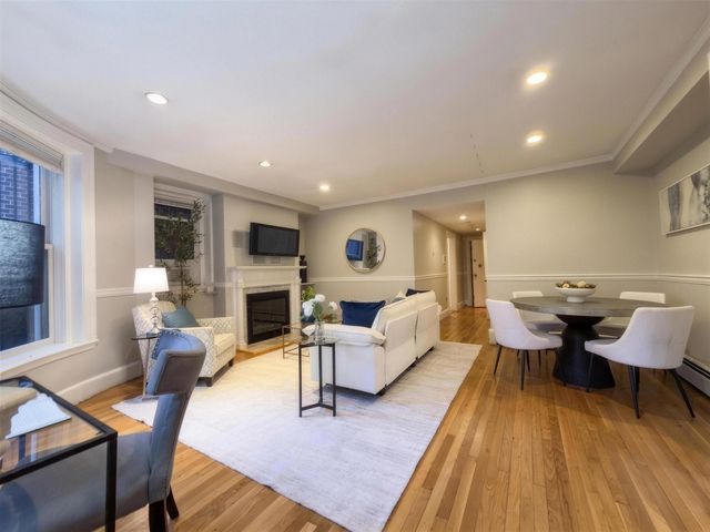 405 Commonwealth Ave 2B, Boston, MA 02215