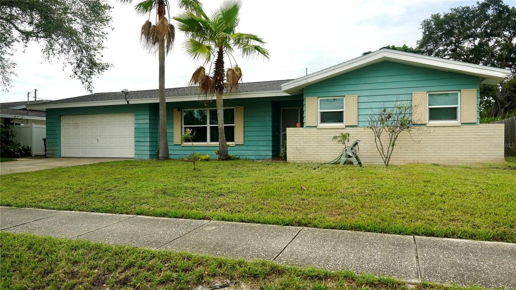 1750 GREAT BRIKHILL ROAD, Clearwater, FL 33755