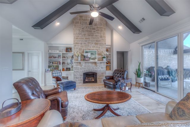 17804 S 42nd Avenue E, Bixby, OK 74008