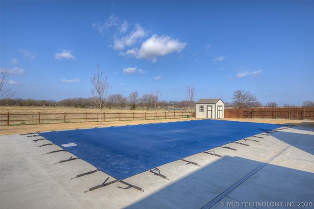 17804 S 42nd Avenue E, Bixby, OK 74008