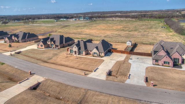 17804 S 42nd Avenue E, Bixby, OK 74008