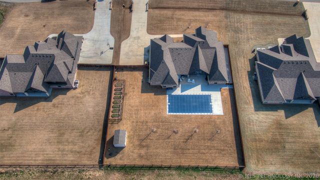 17804 S 42nd Avenue E, Bixby, OK 74008