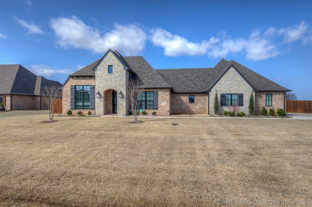 17804 S 42nd Avenue E, Bixby, OK 74008