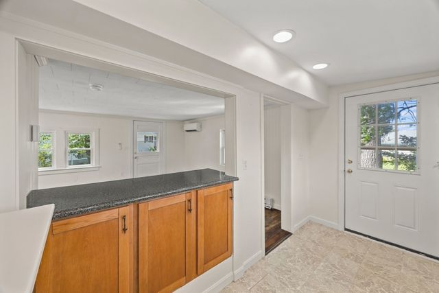 21 Faulkner Rd, Grafton, MA 01536